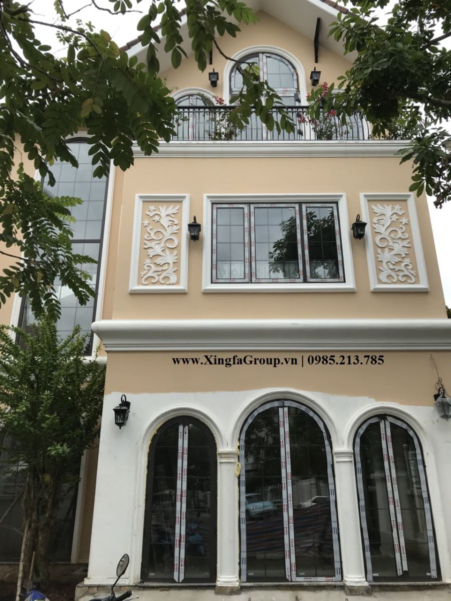 Công Trình Lắp Đặt Cửa Nhôm Xingfa Uốn Vòm Tại Vinhomes Riverside