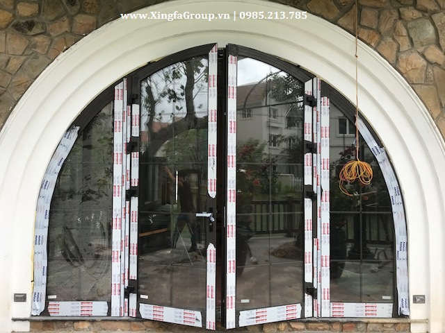 CỬA NHÔM XINGFA UỐN MÁI VÒM CONG PHONG CÁCH CỔ ĐIỂN