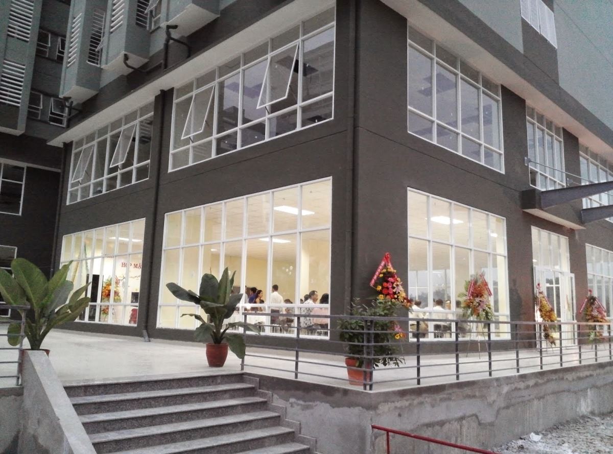 Vật liệu xây dựng cho xu thế thời đại mới trong tương lai ; cửa nhôm xingfa ; cửa cuốn austdoor ; cửa gỗ huge; báo giá cửa nhôm xingfa