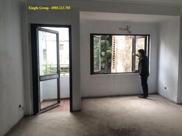 Sự kết hợp giữ cửa sổ và cửa đi nhôm Xingfa nhập khẩu giúp căn phòng thêm thông thoáng và thẩm mỹ