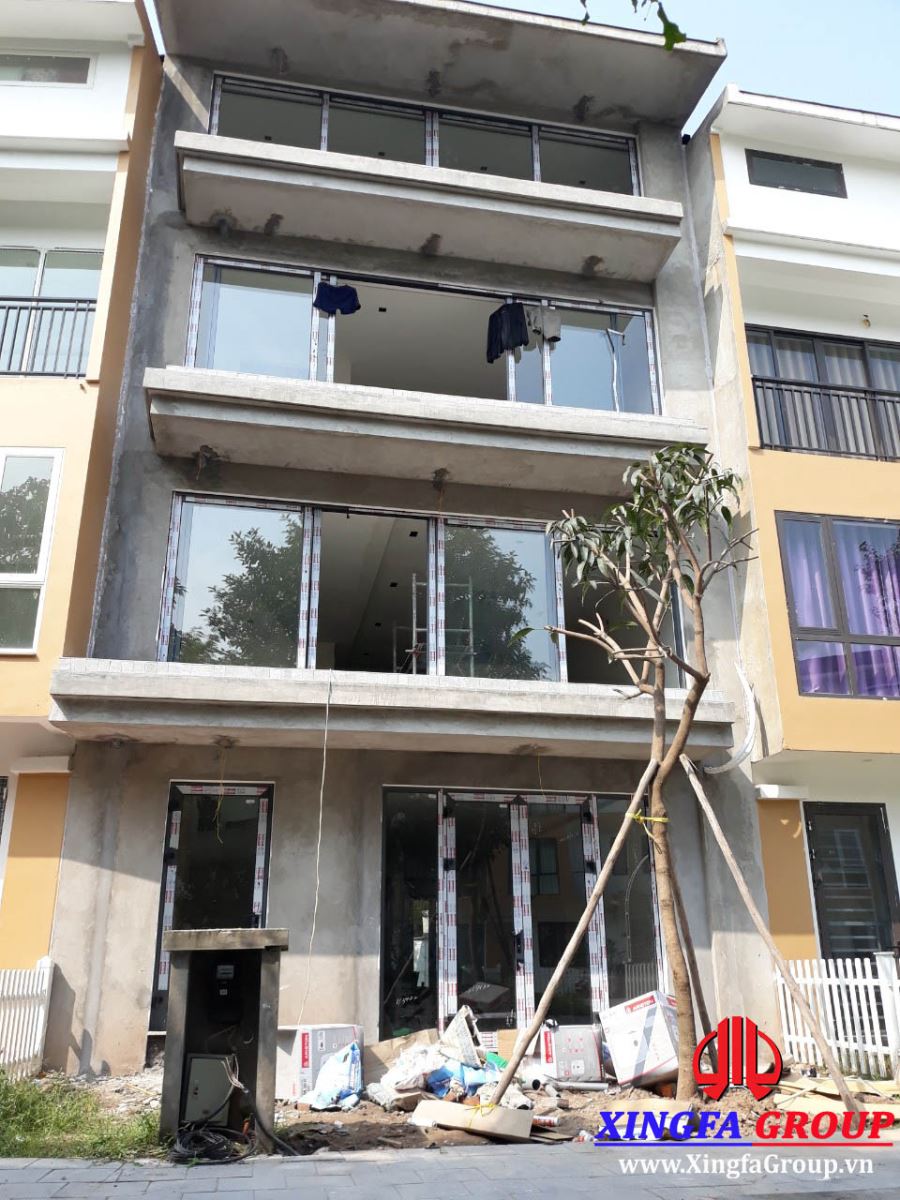 Công Trình Thi Công Cửa Nhôm Xingfa Chính Hãng Tại Ecopark, Hưng Yên