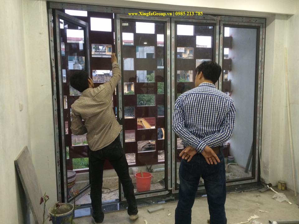 cửa nhôm xingfa mở xếp trượt gấp, cửa đi mở xếp gấp, cửa nhôm mở xếp trượt, cua nhom, cửa nhôm, xingfa, cua nhom xingfa