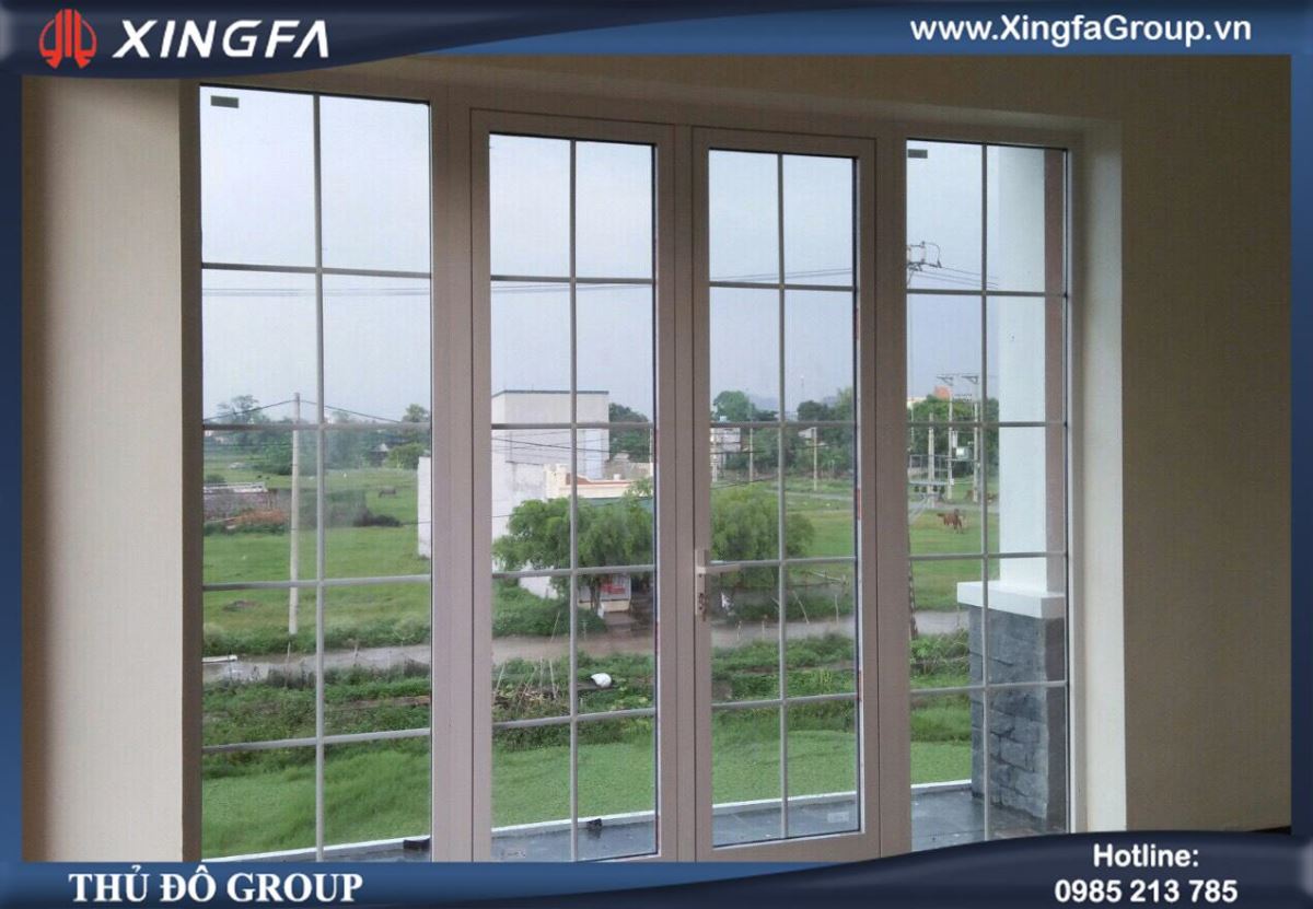 Cửa nhôm Xingfa kính hộp nan trang trí
