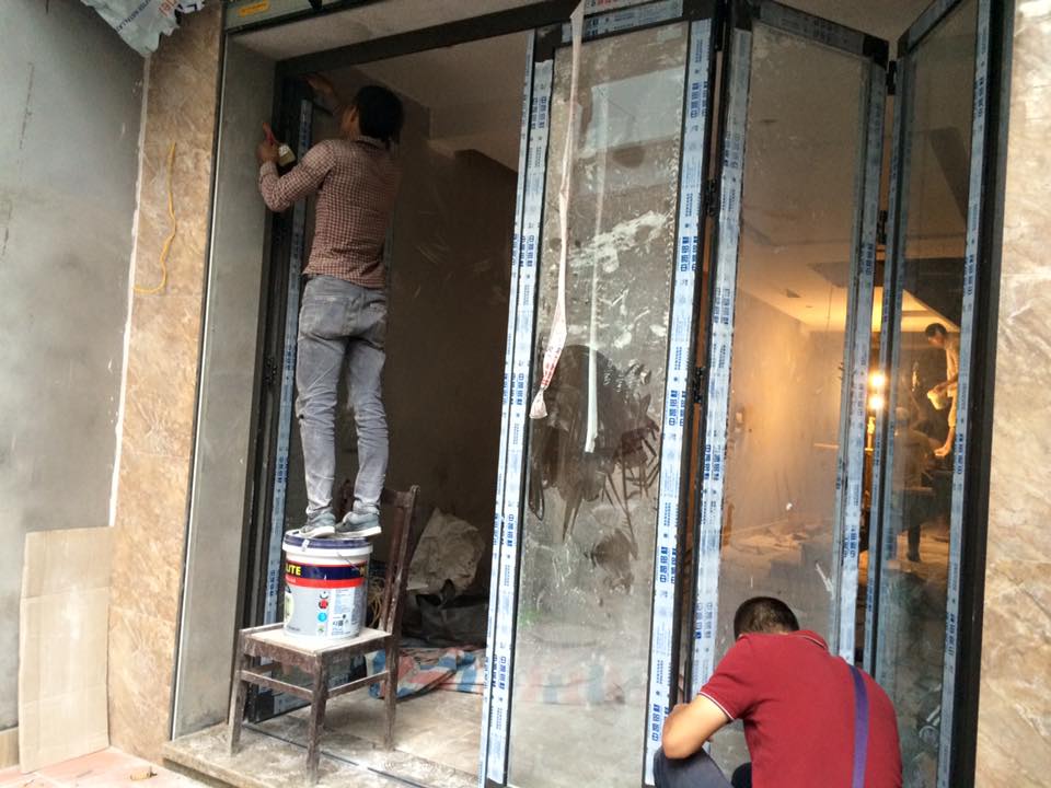 cửa nhôm xingfa mở xếp trượt gấp , cua nhom xingfa , cửa nhôm xingfa , báo giá cửa nhôm xingfa , xingfa , nhôm xingfa nhập khẩu , nhôm xingfa , nhom xingfa